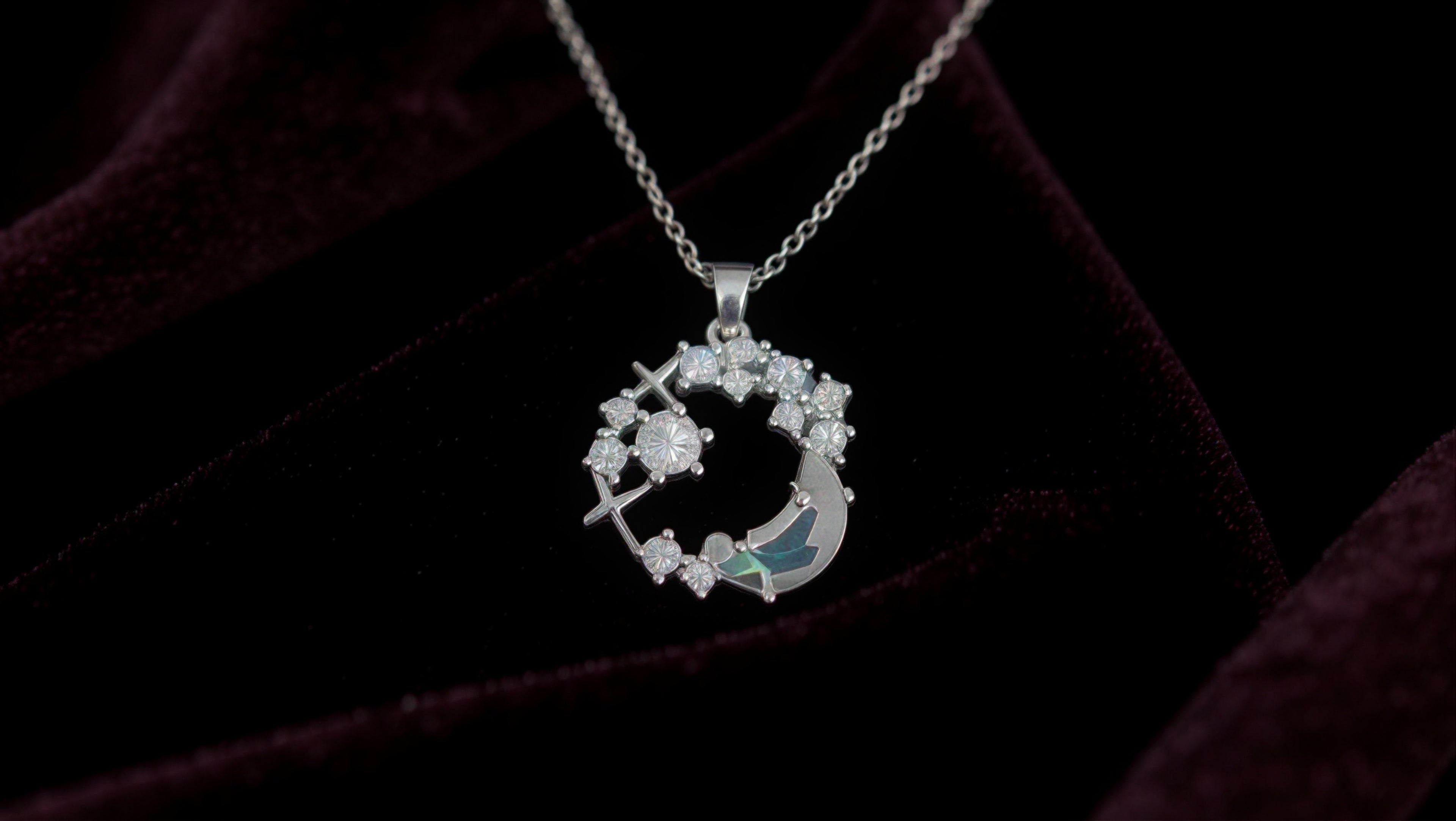 celeste moon necklace ❦