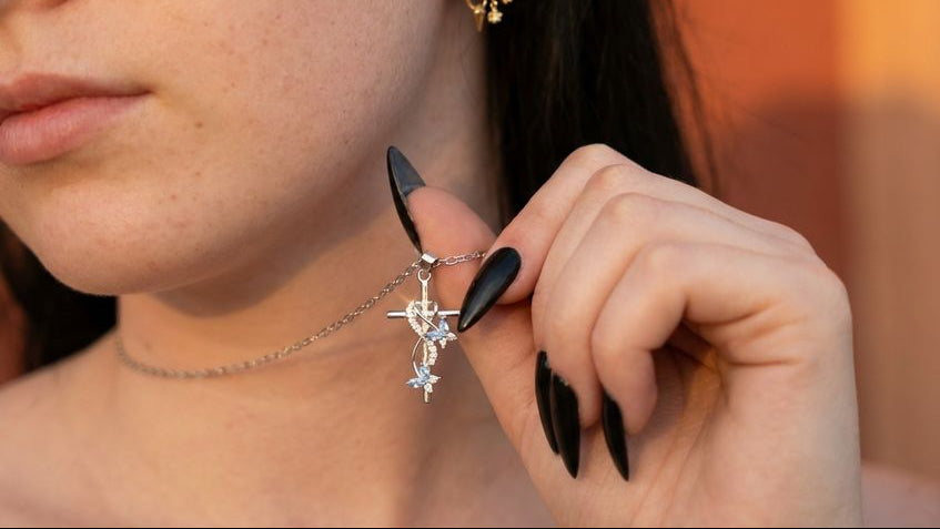 mariposa butterfly cross necklace ❦